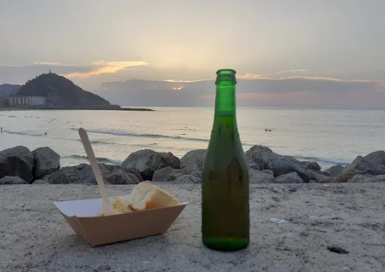 Tortilla con cebolla caramelizada